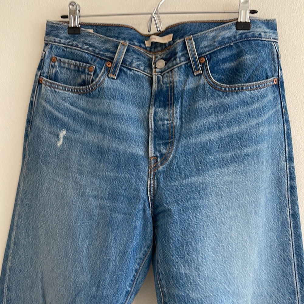 Levi’s Premium Wedgie Jean | High Rise | Size 31 - Picture 8 of 13